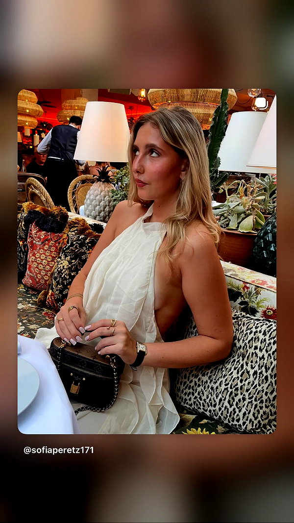 shelly_.mor instagram image archive image