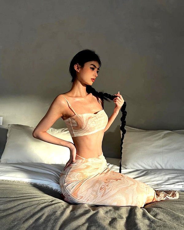 fair_mua instagram image archive image