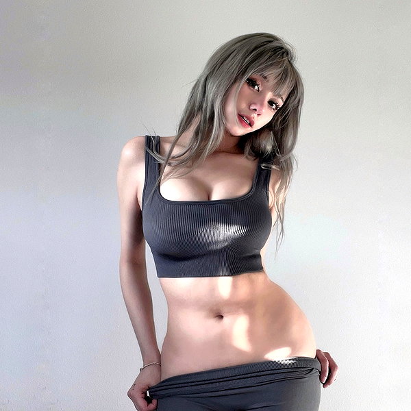 idlesann instagram image archive image