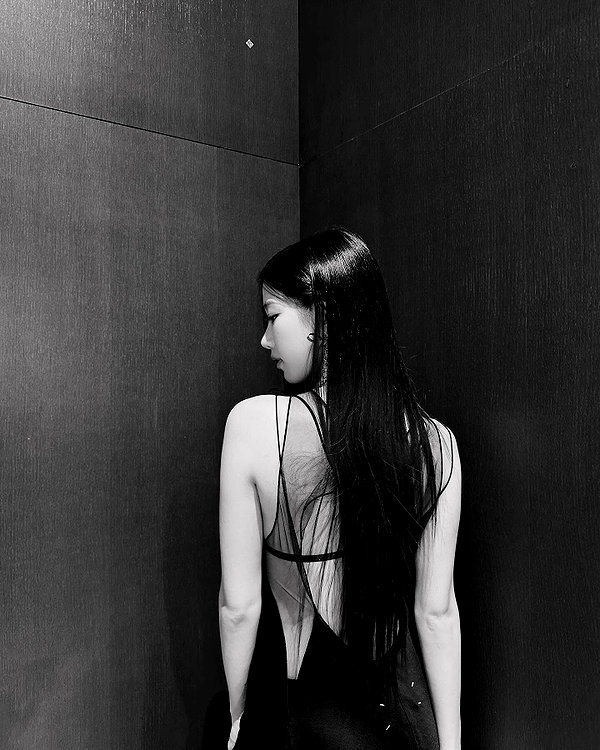 zuhazana instagram image archive image