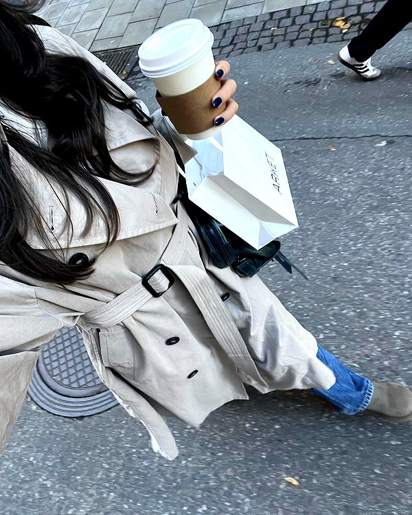 zoeliss instagram image archive image