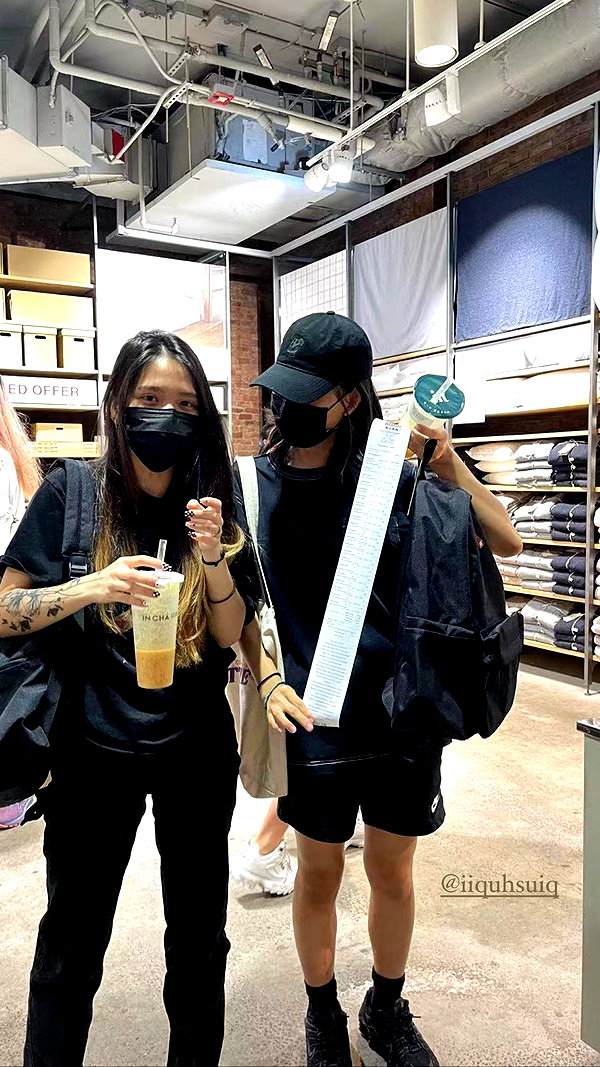 yifan.liii instagram image archive image