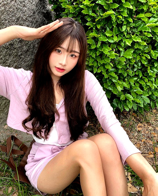 lai_931201 instagram image archive image