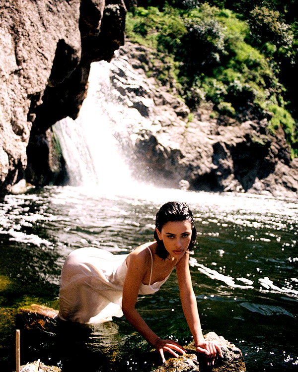 leonanaomii instagram image archive image