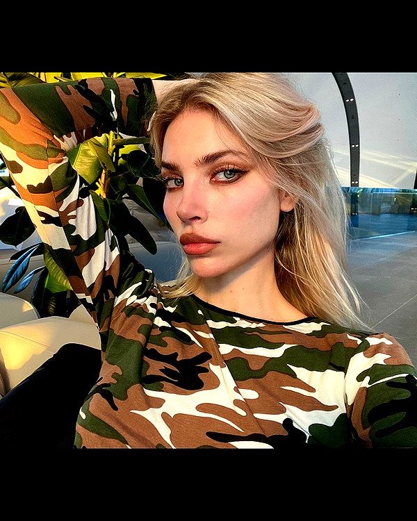 anya4everr instagram image archive image