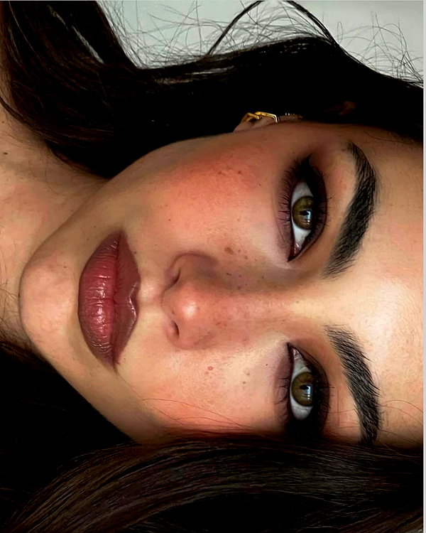 baddiesessence instagram image archive image