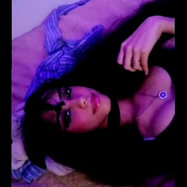 shevaal_x instagram image archive image