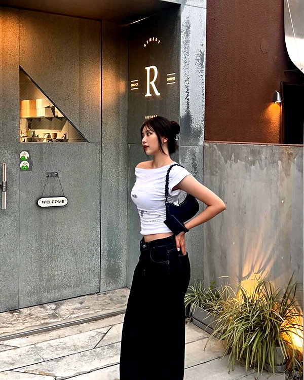 _jyying instagram image archive image