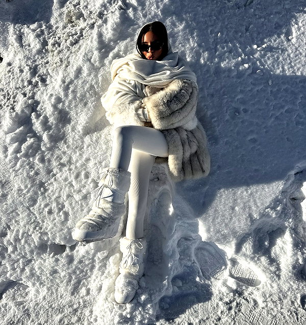 zoeliss instagram image archive image