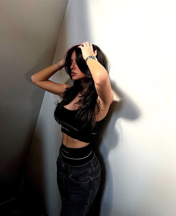 zoeliss instagram image archive image