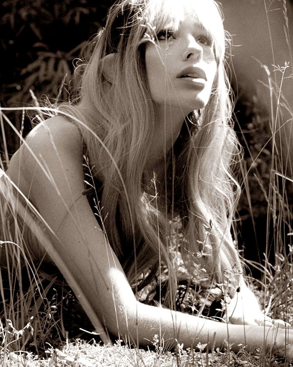 mariagabrielasantos instagram image archive image