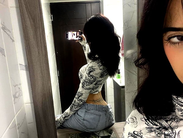 shevaal_x instagram image archive image
