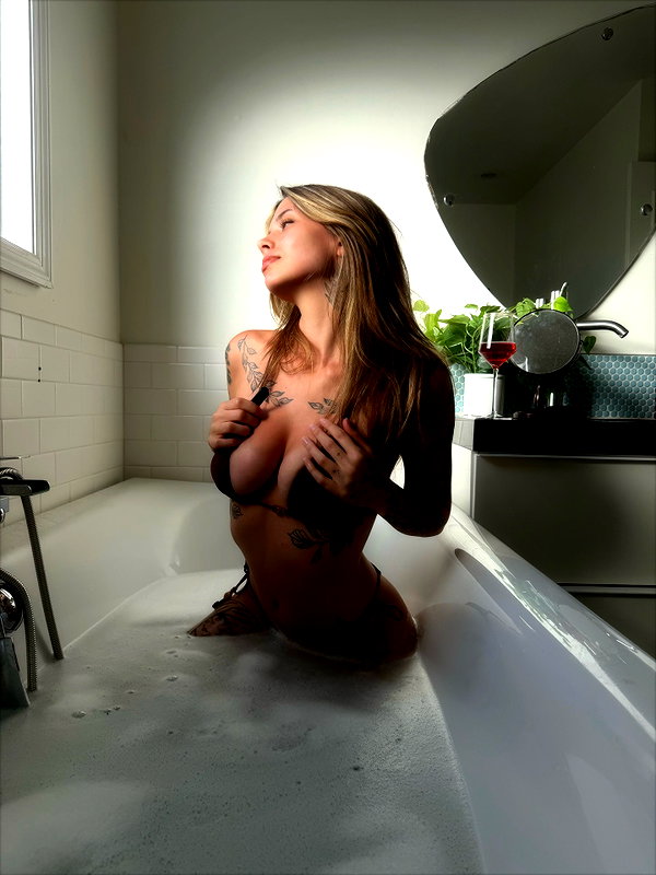 natalieexking instagram image archive image