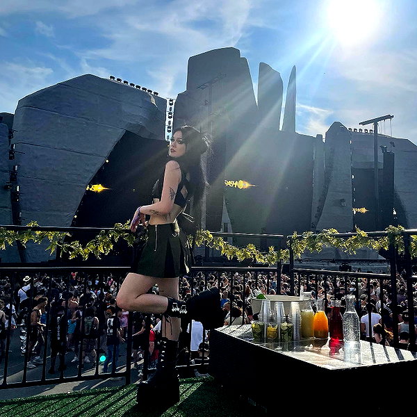 gabs.z.x instagram image archive image