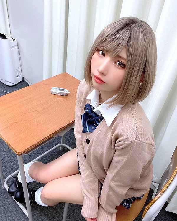 enakorin instagram image archive image
