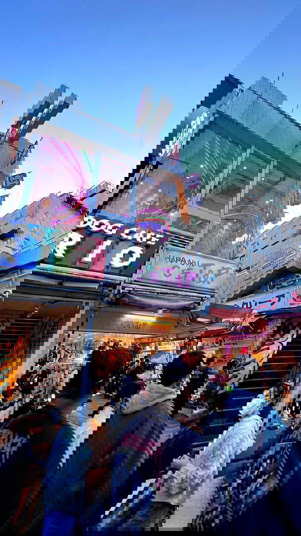 leonanaomii image ~ Altpins