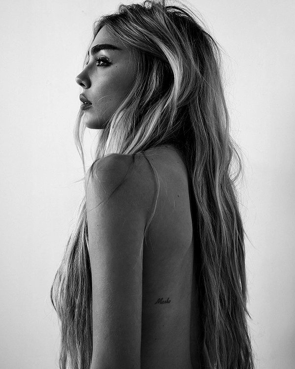 maya.keyy instagram image archive image