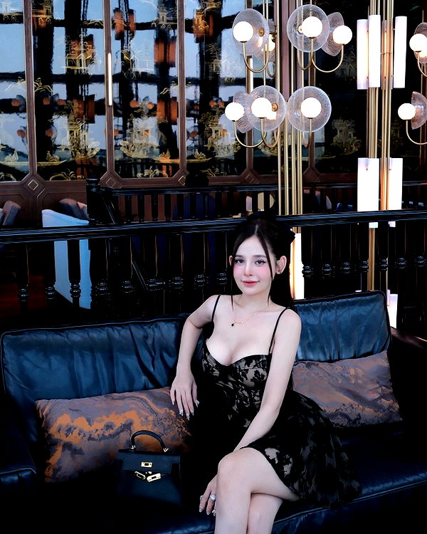 lyhythuedoxinh instagram image archive image