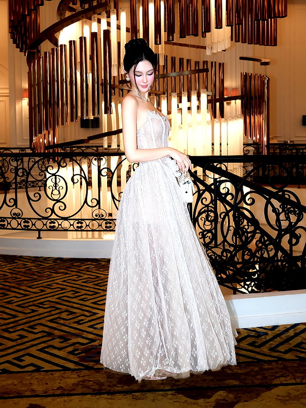 lyhythuedoxinh instagram image archive image