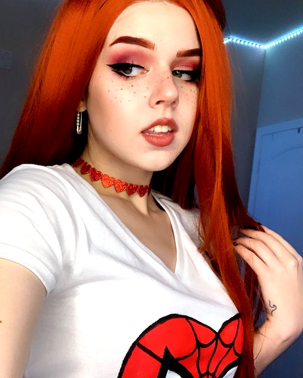 yeahimcaroline instagram image archive image