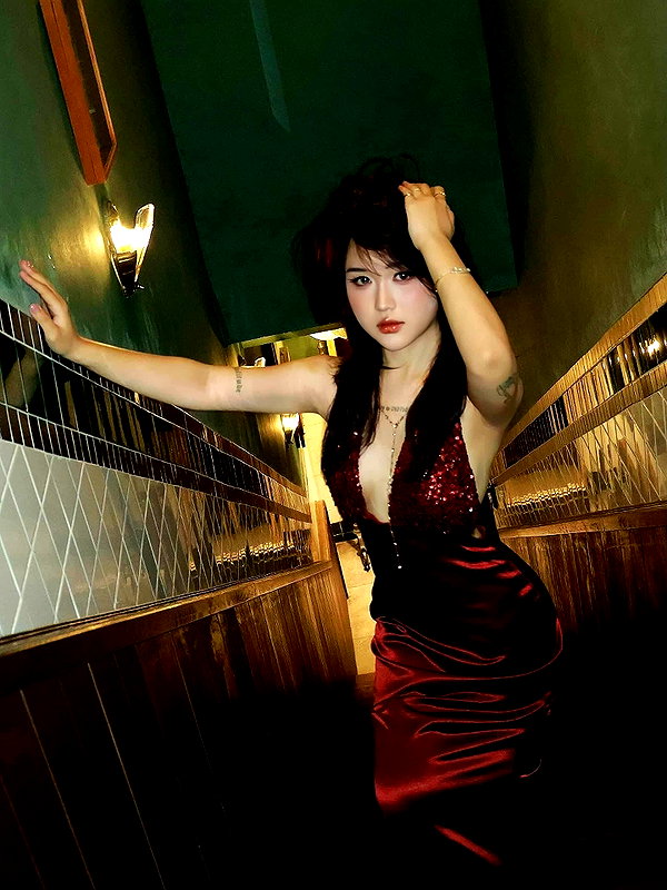 lyhythuedoxinh instagram image archive image