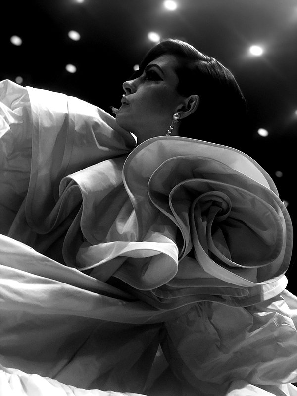 annehathaway instagram image archive image
