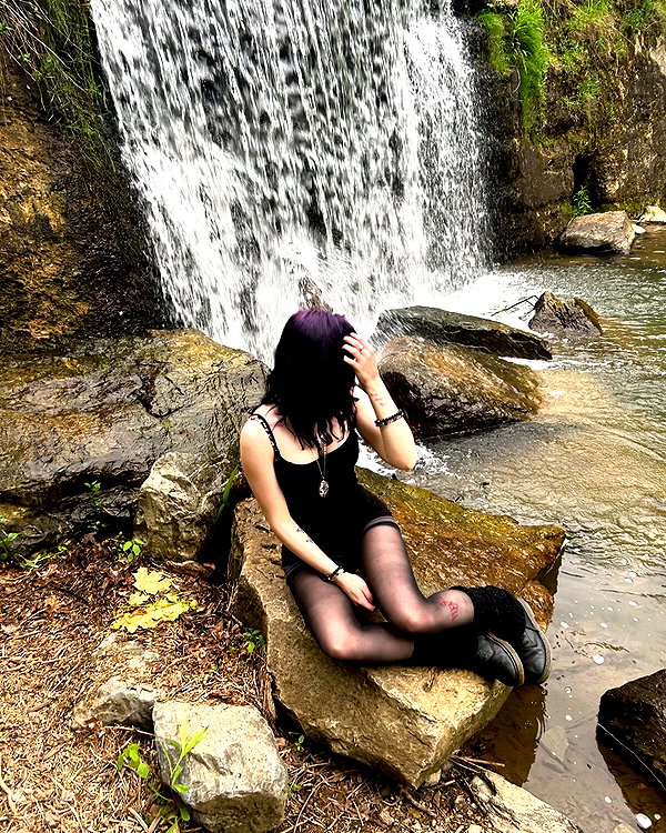 ash.onme instagram image archive image