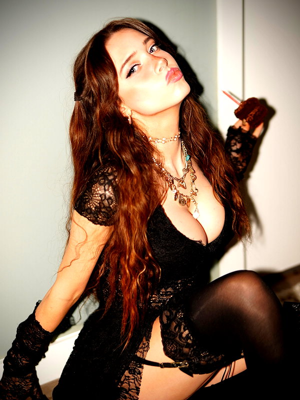 lydiavioletofficial instagram image archive image