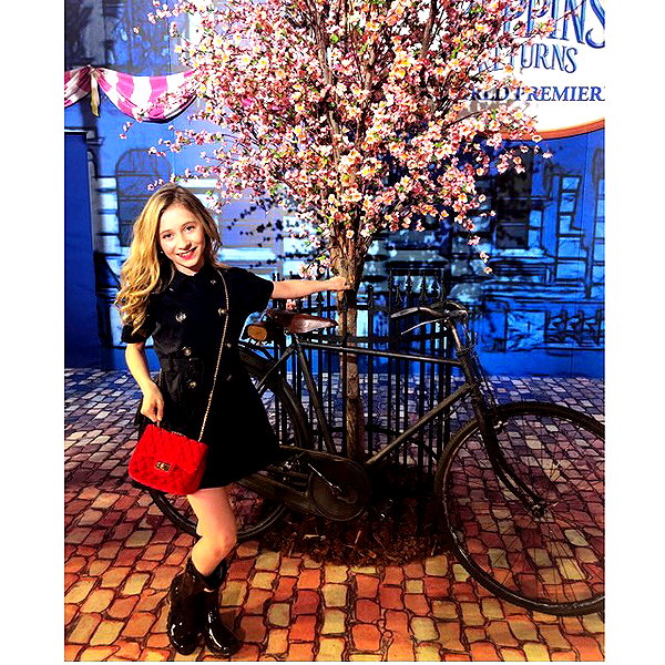 ellianawalmsley instagram image archive image