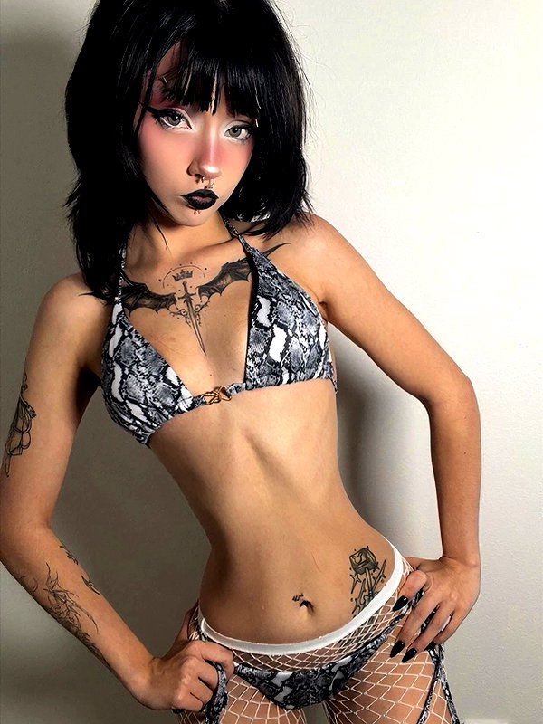 Archived image from @deadangelfiles on Instagram