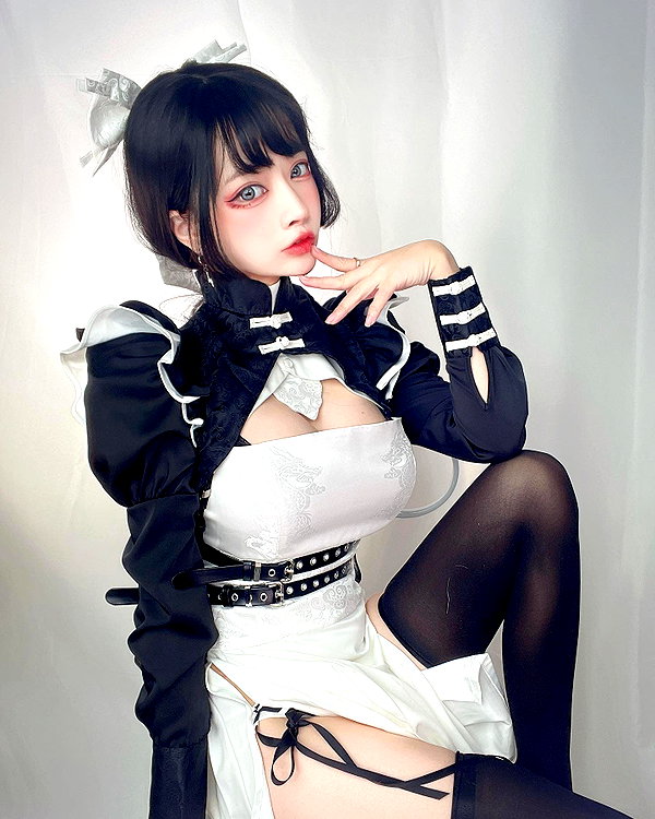 erokochiba instagram image archive image