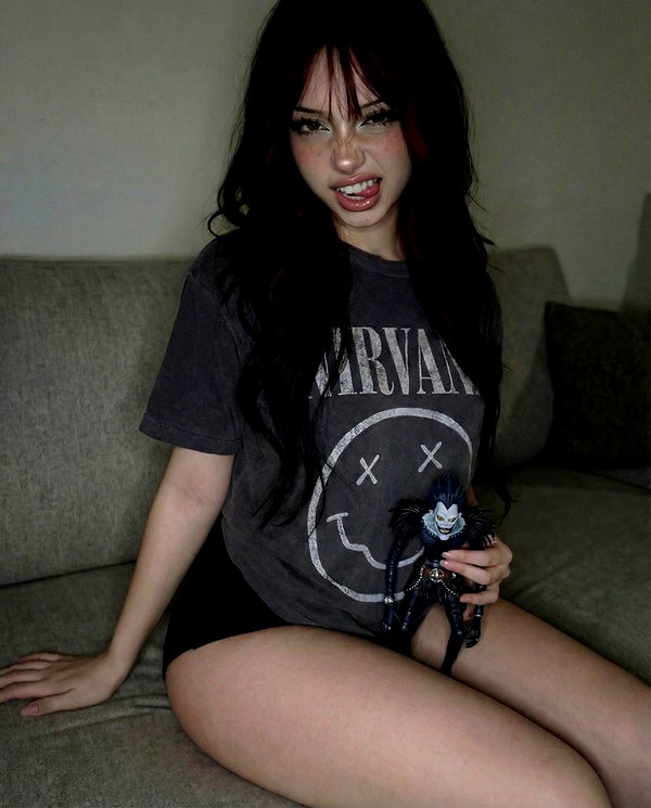 vampeess instagram image archive image