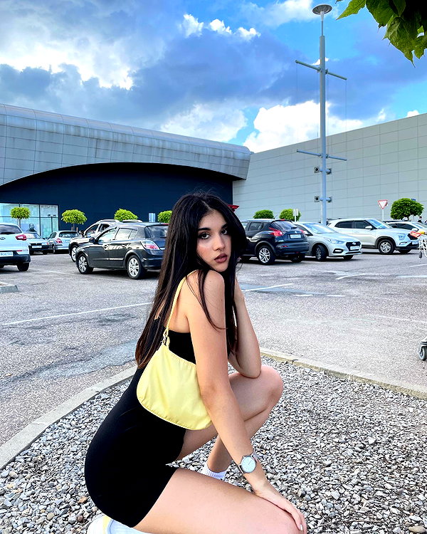 owlydiaa instagram image archive image