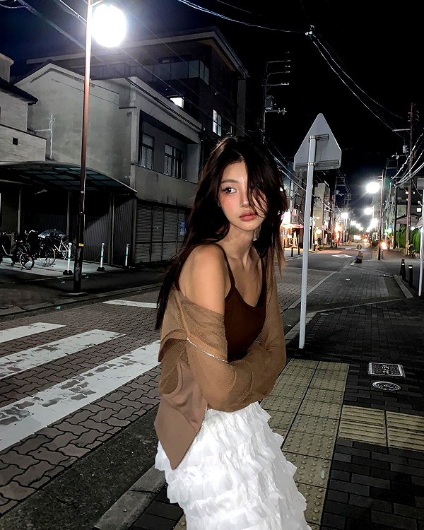 ll.lu1s instagram image archive image