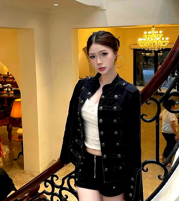lyhythuedoxinh instagram image archive image