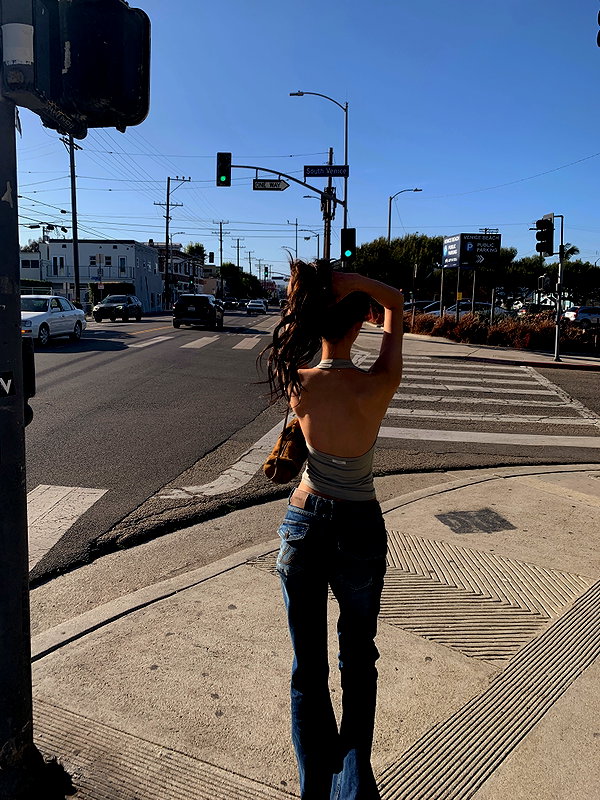 daxbin instagram image archive image