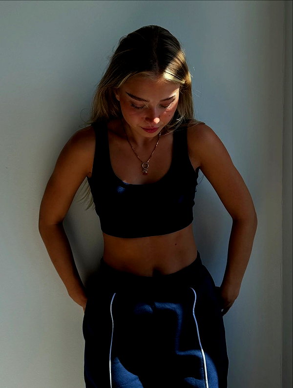 danamrts instagram image archive image