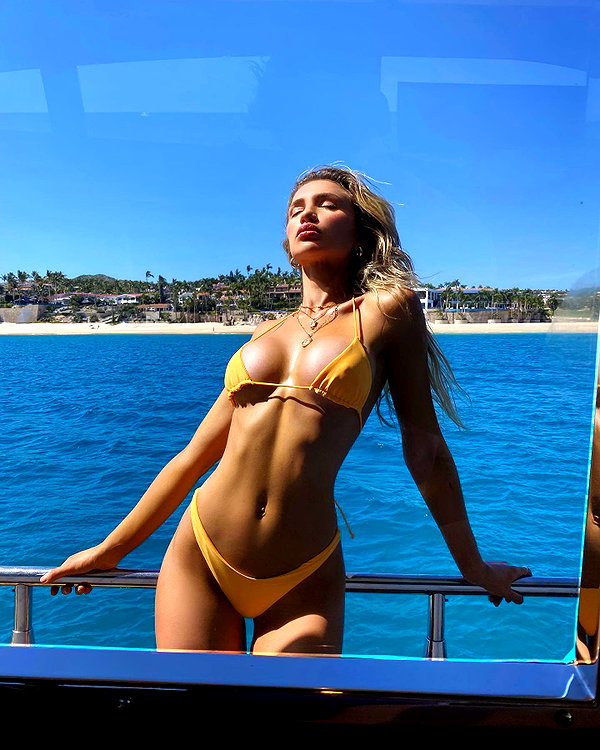 gabbyepstein instagram image archive image