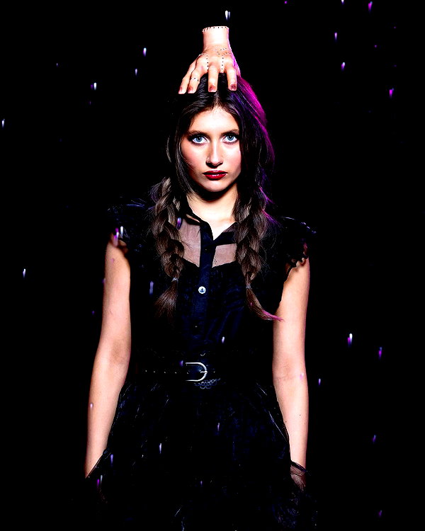 ellianawalmsley instagram image archive image