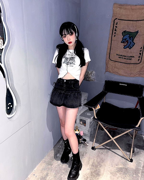 nixqq.425_ instagram image archive image