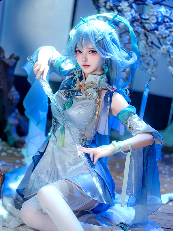 gallery_cosplayer instagram image archive image