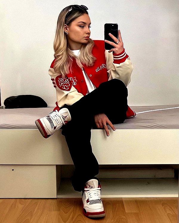 kiara.jlks instagram image archive image