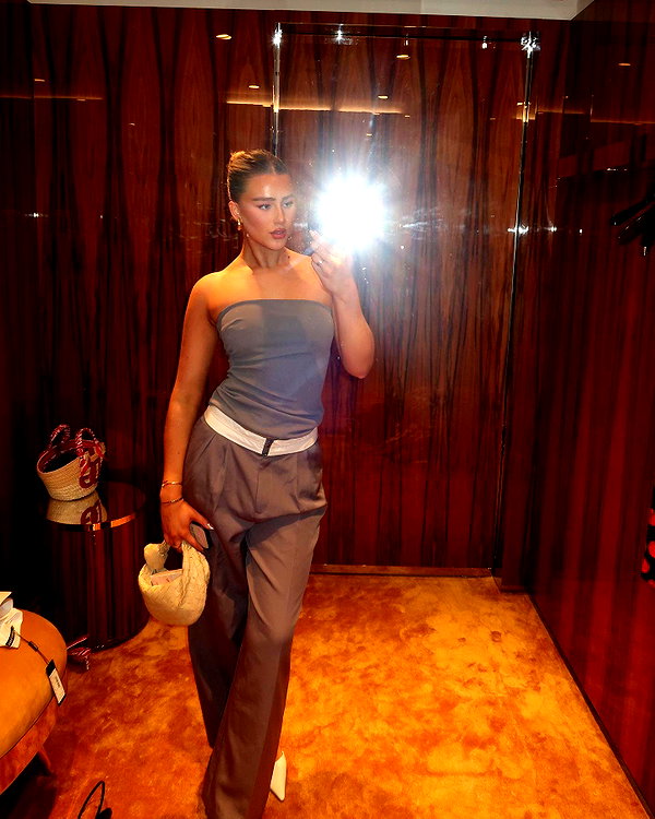 sophadophaa_ instagram image archive image