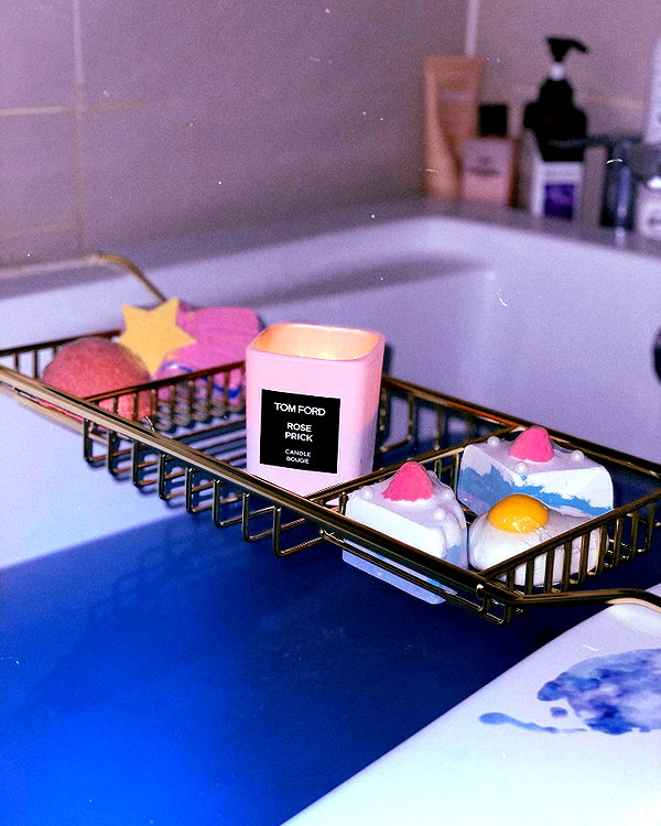 dear.zia instagram image archive image