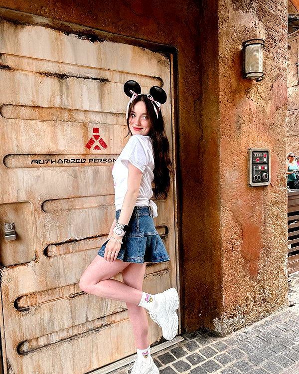 1uvgabi instagram image archive image