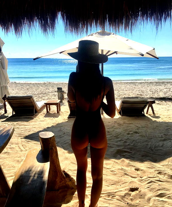 emrata instagram image archive image