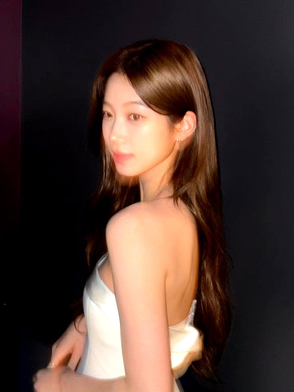 zuhazana instagram image archive image