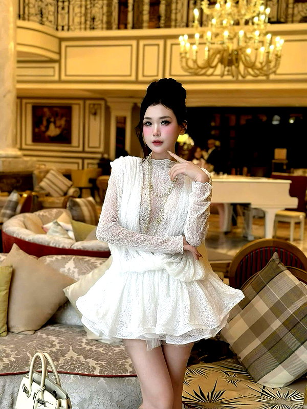 lyhythuedoxinh instagram image archive image