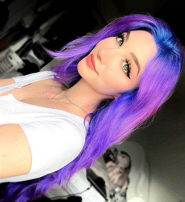danielle.mercedie instagram image archive image
