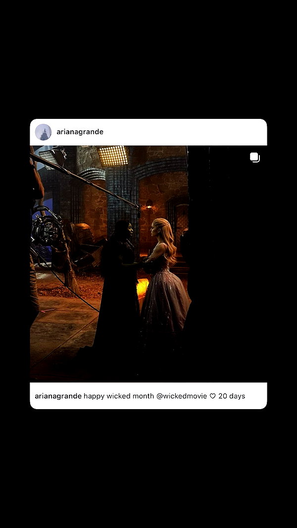 arianagrande instagram image archive image